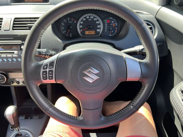 10 Suzuki swift 1.2 Automatic 361009572
