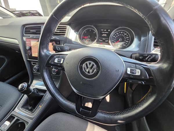 2018 Volkswagen Golf TrendLine 1.6 Diesel 361000024