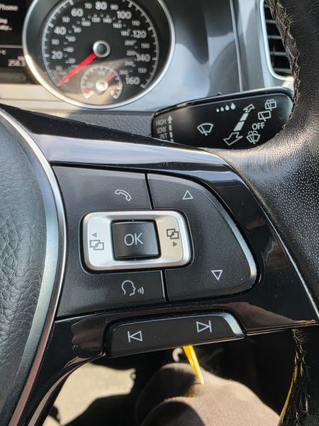 2018 Volkswagen Golf TrendLine 1.6 Diesel 361000026