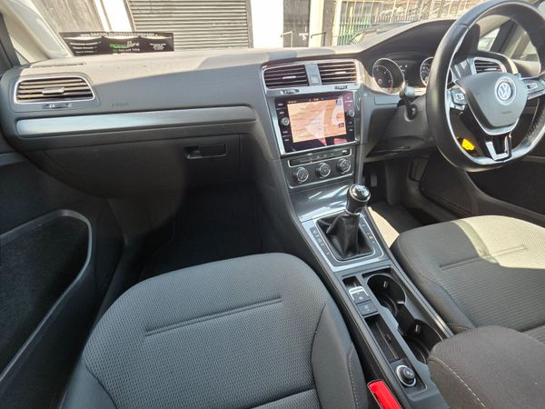 2018 Volkswagen Golf TrendLine 1.6 Diesel 361000032