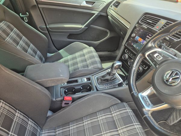 Volkswagen Golf 2018 Gtd (Auto) 361000205