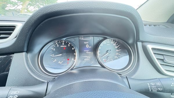 Nissan Qashqai 1.2 PETROL 2016 361000458