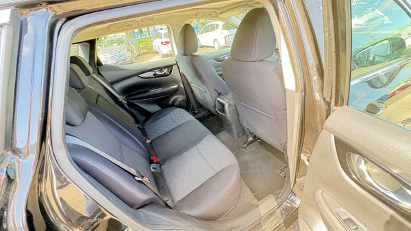 Nissan Qashqai 1.2 PETROL 2016 361000450