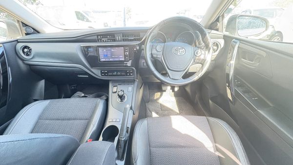 Toyota Auris 1.8 HYBRID 2017 361001477