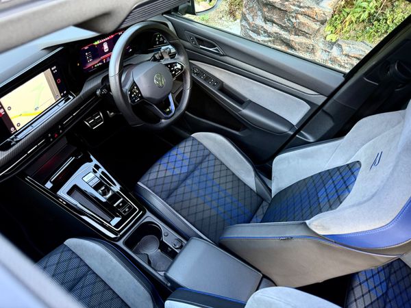 VW GOLF R DSG SUNROOF 320BHP GREAT SPEC 361056576