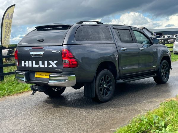 191 Toyota Hilux Invincible Spotless***** 361070898
