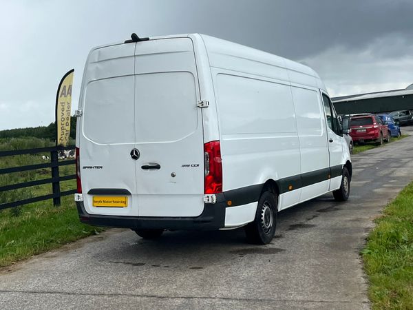211 Mercedes Benz Sprinter LWB High Roof 361073191