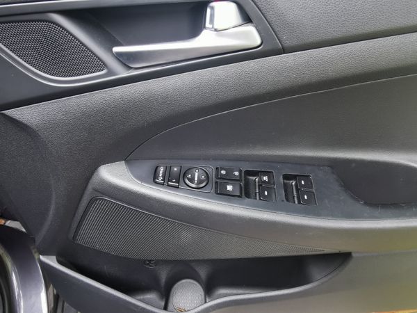 Hyundai Tucson 2016 1.7 CRDI 361093318