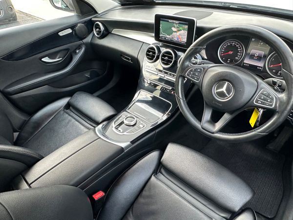 Mercedes-Benz C220d AMG Styling *LowMls 361115194