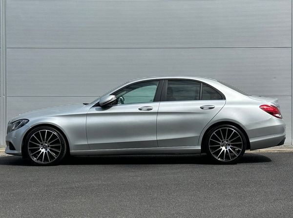Mercedes-Benz C220d AMG Styling *LowMls 361115197