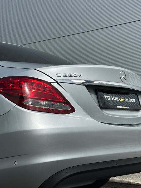 Mercedes-Benz C220d AMG Styling *LowMls 361115203