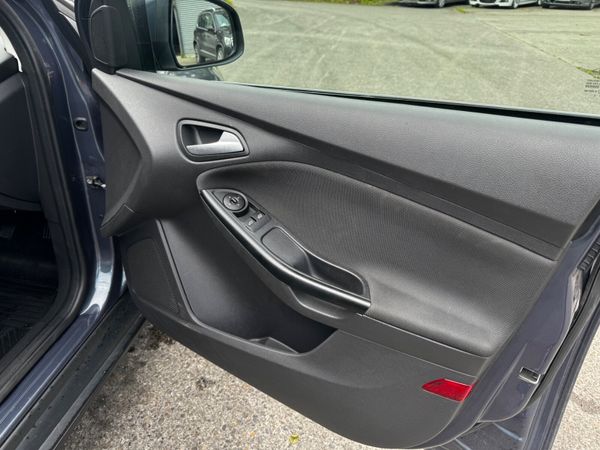 Ford Focus Tax/NEW NCT/ Zetec 361127930