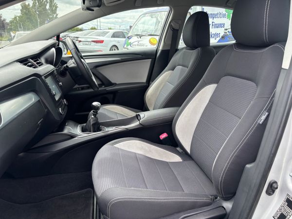 2017 Toyota Avensis 1.6 D-4D LUNA Nct 07/27 361120047