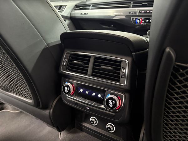 18 Audi Q7 S-Line 3.0 TDi Quattro 7 Seats 361147567