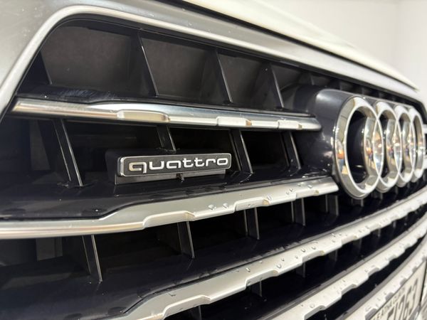 18 Audi Q7 S-Line 3.0 TDi Quattro 7 Seats 361147563