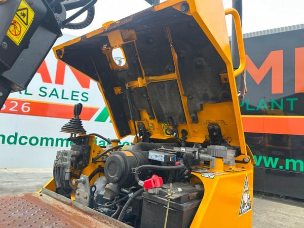 2019 JCB 1 TON HIGH TIP DUMPER ....200 HOURS. 361151667