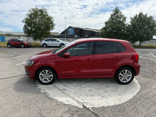 Volkswagen polo 2016 Auto 361152302