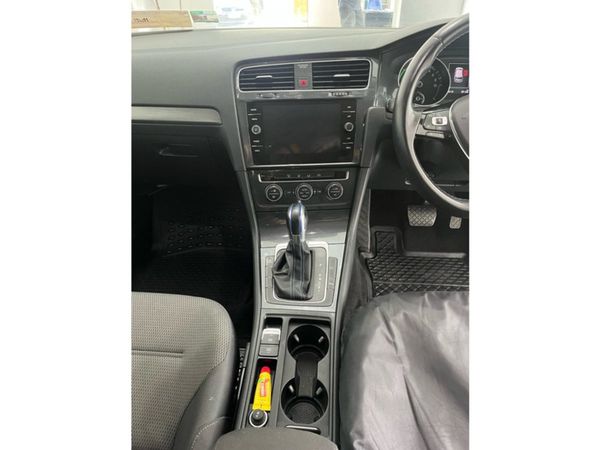 Volkswagen e-Golf Price Drop Comfortline 5DR Auto 361171737