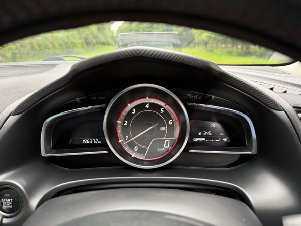 Mazda 3 Diesel Car Play 2015 361187990
