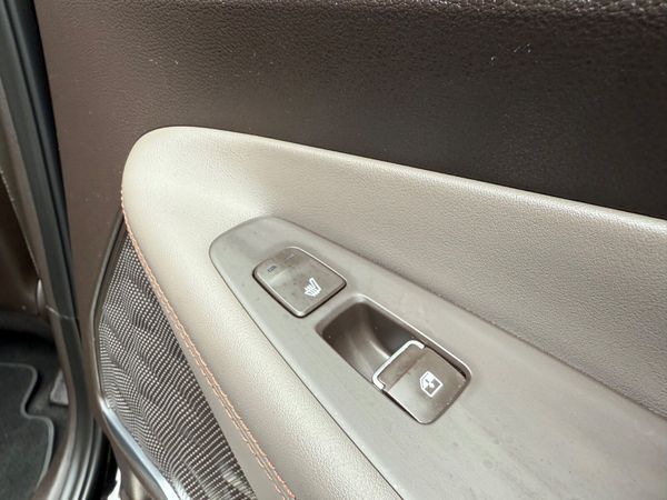Hyundai Santa Fe 2020 4X4 7 Seat 361182557