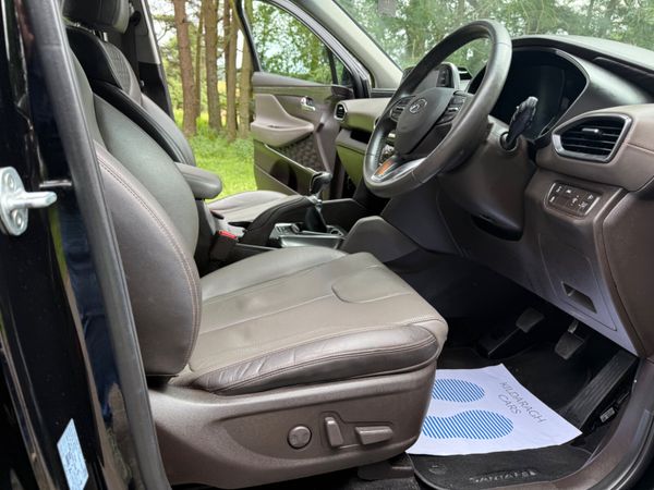 Hyundai Santa Fe 2020 4X4 7 Seat 361182566