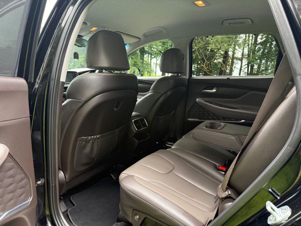 Hyundai Santa Fe 2020 4X4 7 Seat 361182575