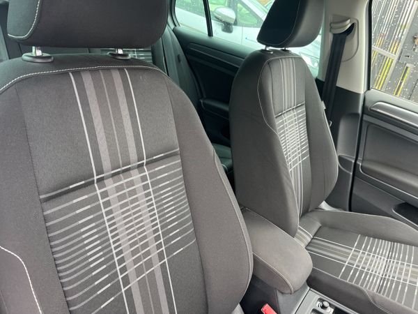 Volkswagen Golf 2015, 1.2 TSI 5DR AUTO LOW KMS 361237905