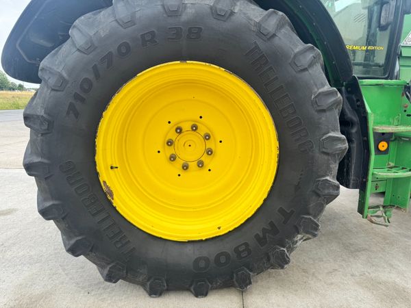 710/70x38 & 600X65X28 Trelleborg 361245007