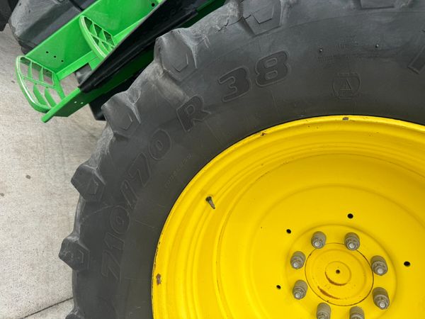 710/70x38 & 600X65X28 Trelleborg 361245021