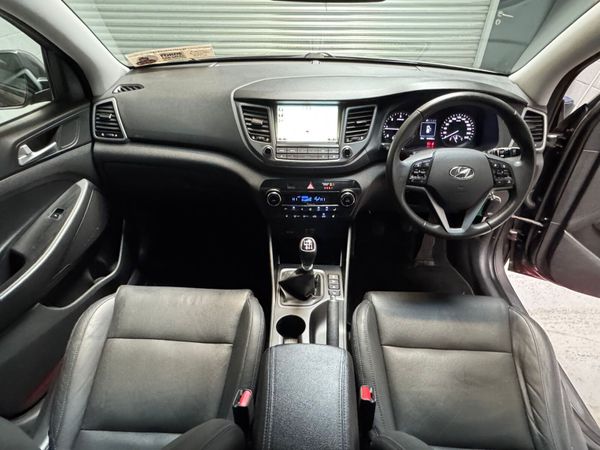 Hyundai Tucson 2017    Executive Model ! 361259892
