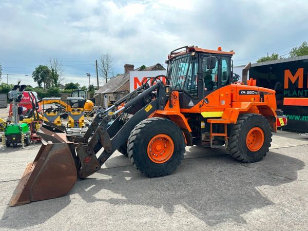 2013 DOOSAN DL250 LOADING SHOVEL ...8,055 hrs. 361264878