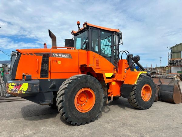 2013 DOOSAN DL250 LOADING SHOVEL ...8,055 hrs. 361264885