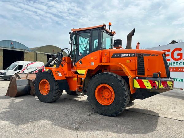 2013 DOOSAN DL250 LOADING SHOVEL ...8,055 hrs. 361264882