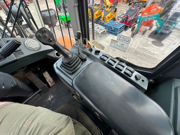 2013 DOOSAN DL250 LOADING SHOVEL ...8,055 hrs. 361264891