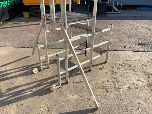 ALUMINIUM FOLDING ACCESS PLATFORM. 361268566
