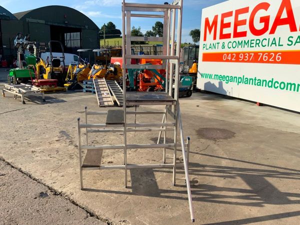 ALUMINIUM FOLDING ACCESS PLATFORM. 361268568