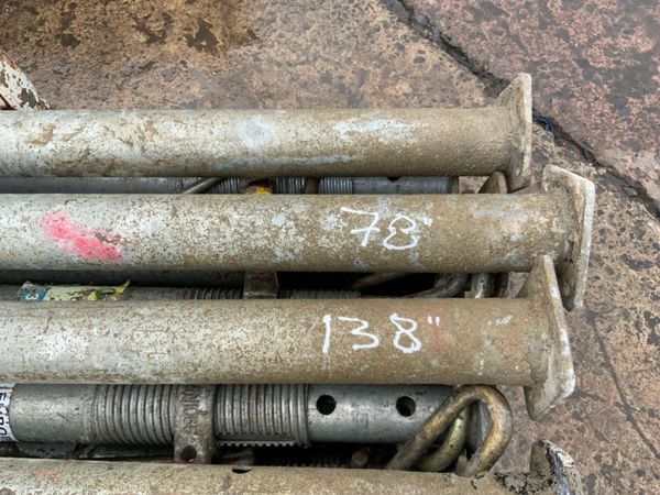 HEAVY GAUGE GALVANISED ACROW PROPS.....91c. 361272969