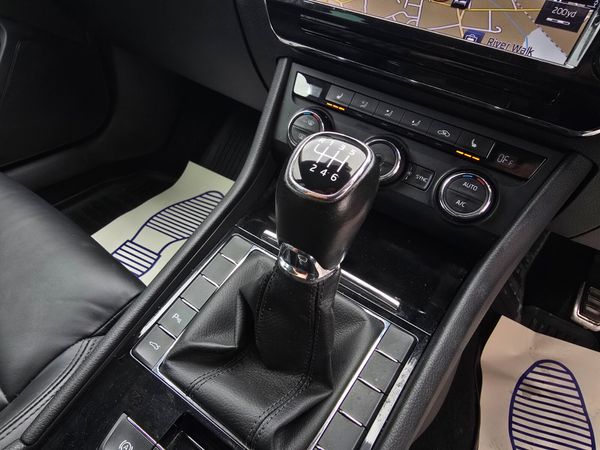 Skoda Superb 2016 2.0 150bhp Style with Sportline 361298884