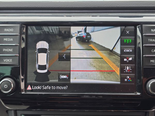 Skoda Superb 2016 2.0 150bhp Style with Sportline 361298887