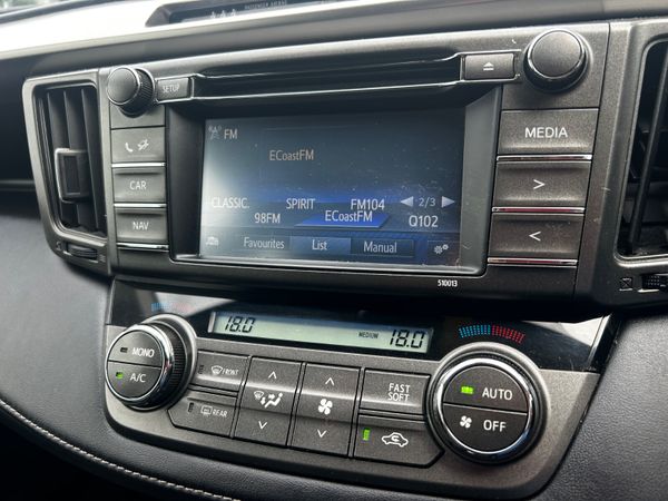 2015 TOYOTA RAV 4 2.0D4D SOL TOP SPEC 361301080