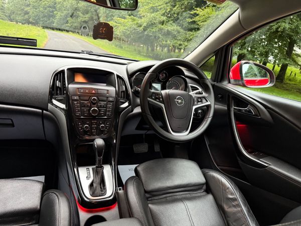 Opel Astra 2015 Diesel Automatic 361313620