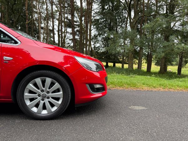 Opel Astra 2015 Diesel Automatic 361313759