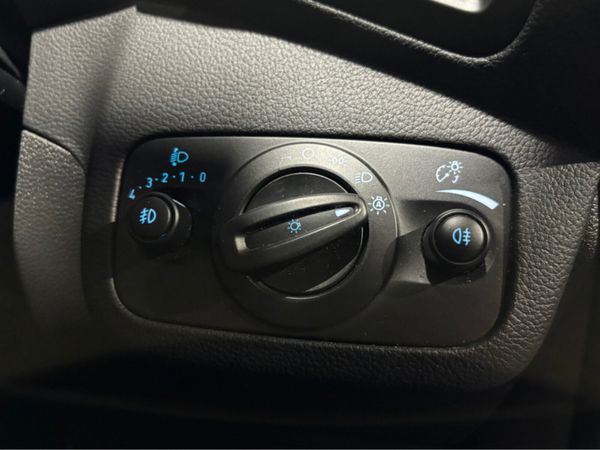 Ford Kuga TITANIUM 1.5 TDCI 5 SEATER COMMERCIAL IN 361328388