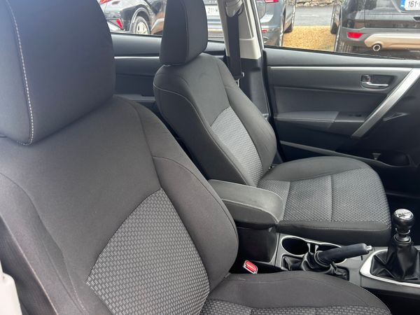 Toyota Corrolla 1.4 D4D Aura 361342210