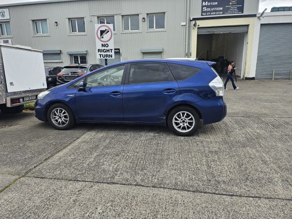 Toyota Prius 2012 1.8 Petrol Hybrid Highest Spec 361361119