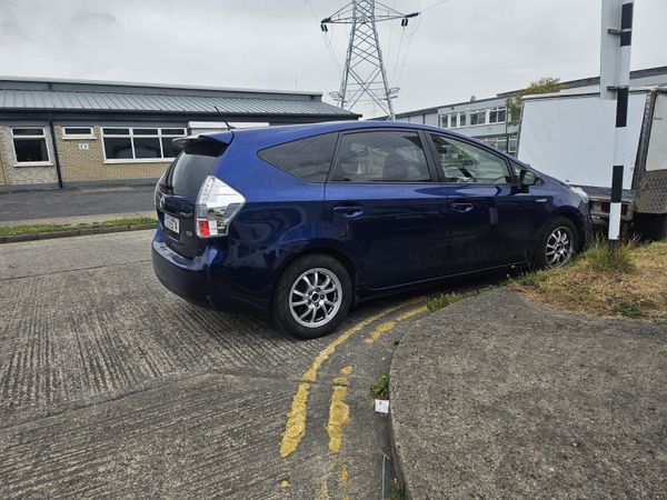 Toyota Prius 2012 1.8 Petrol Hybrid Highest Spec 361361122