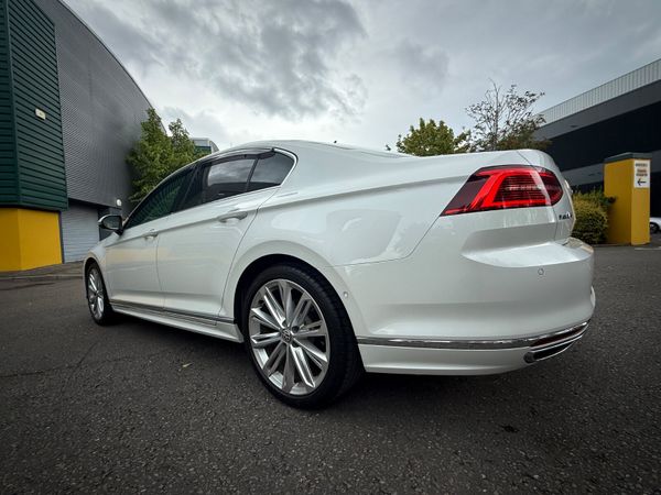 VW Passat 2.0 TSI DSG Mega Spec 361361971