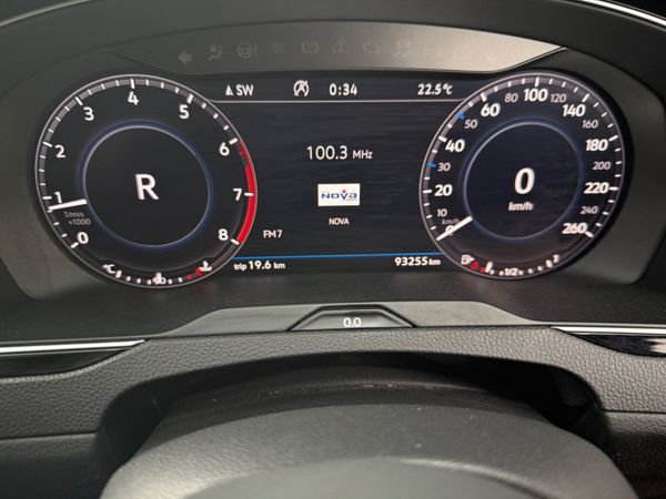 VW Passat 2.0 TSI DSG Mega Spec 361361987