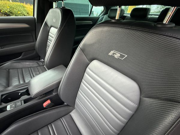 VW Passat 2.0 TSI DSG Mega Spec 361361983