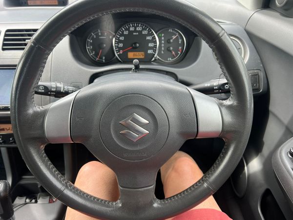 10 Suzuki Swift 1.2 361373613